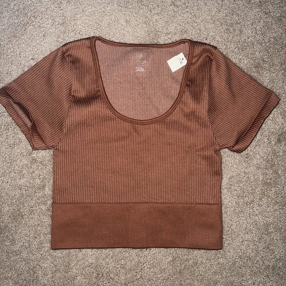NWT - Offline by Aerie Ribbed Scoop Neck Crop Top Brown Large New with Tags